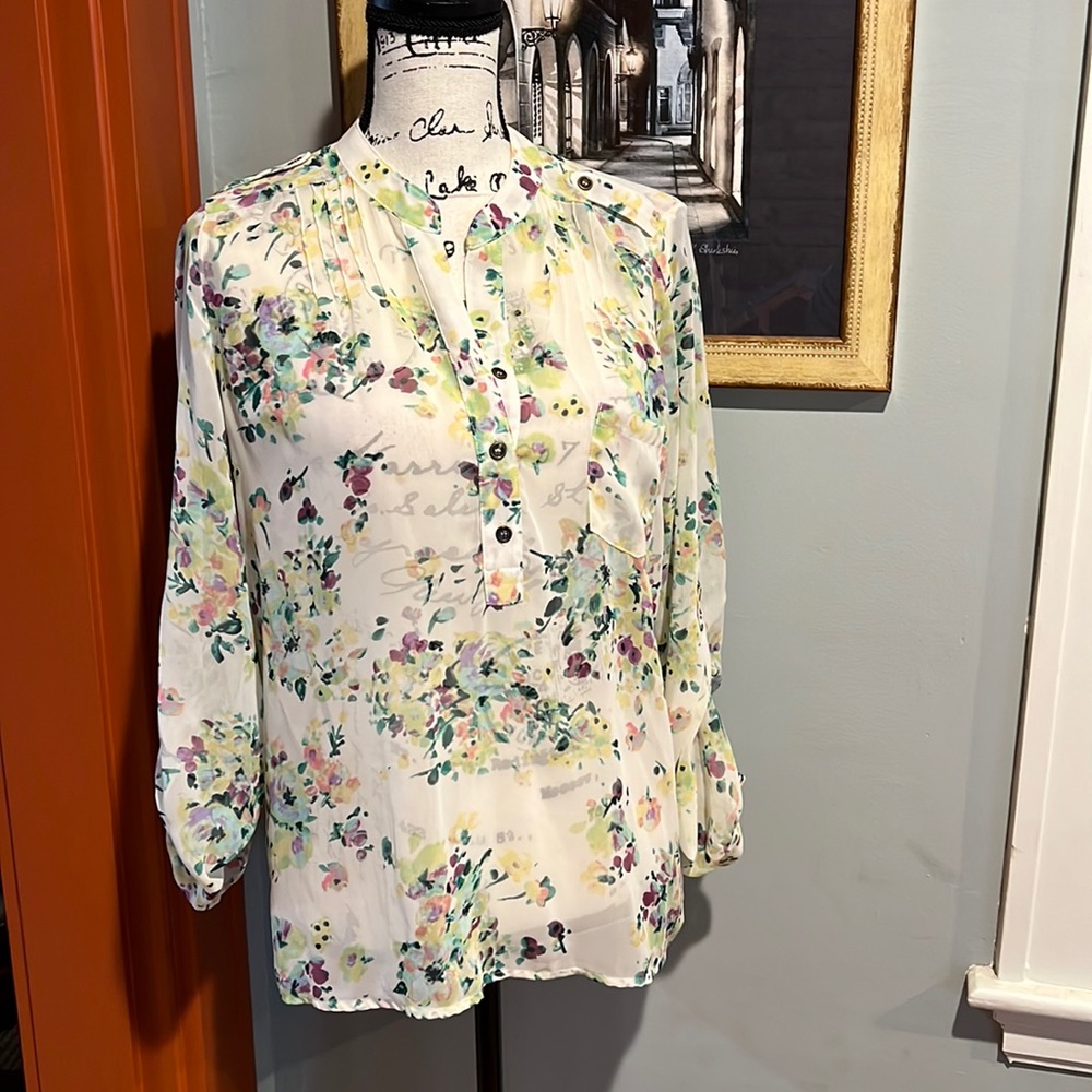 Sweet Rain Sheer Floral Blouse (M)